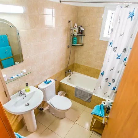 شقة Yippee! Center