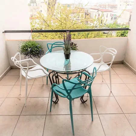 Apartment Yippee! Center Larnaca
